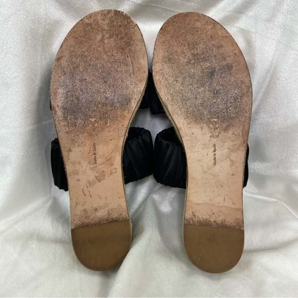 Mercedes Castillo black Satin scrunch Espadrilles platform sandals. Size 7 - Picture 5 of 10